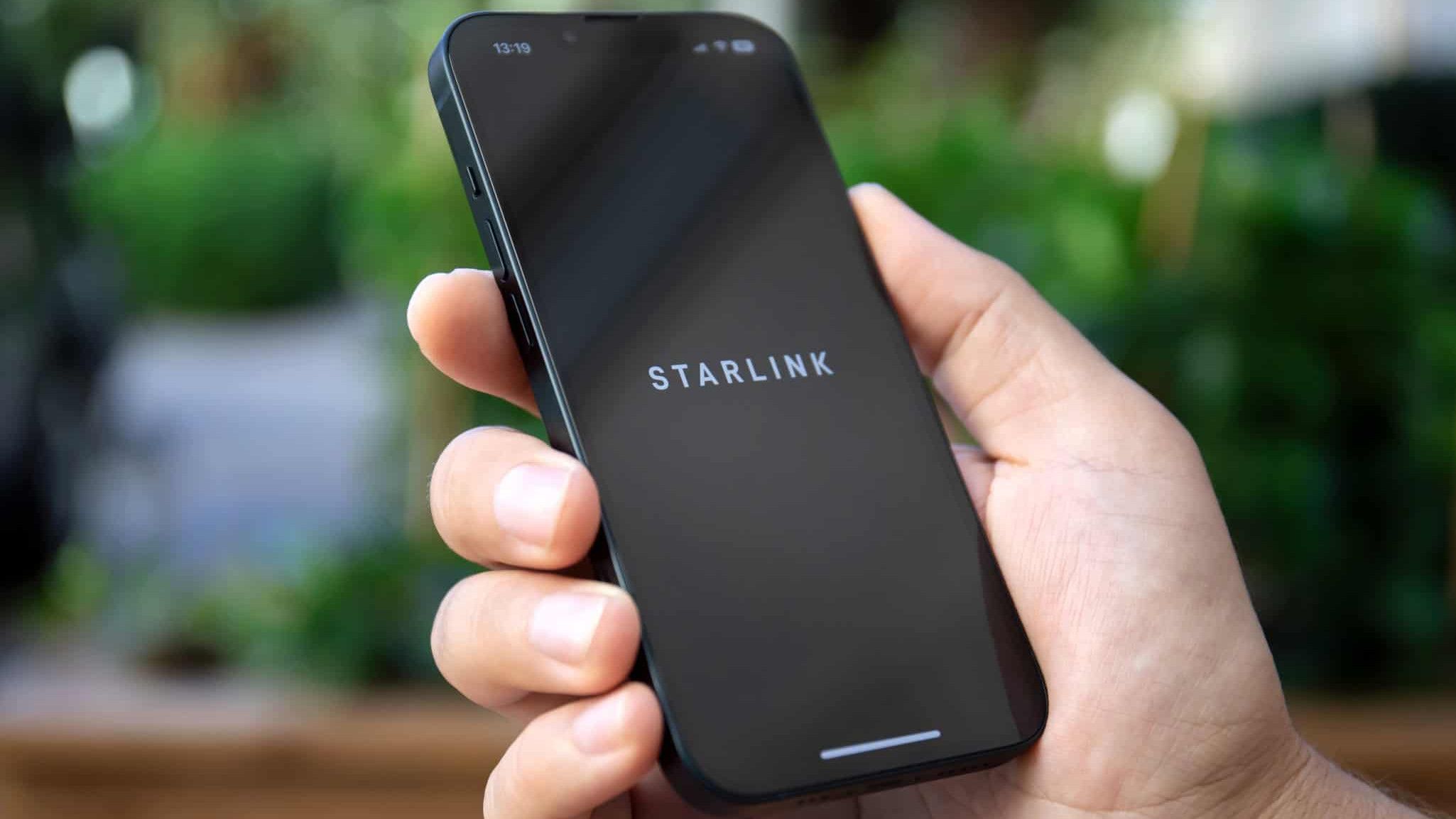 Anatel libera banda S para Starlink; internet no celular via satélite avança