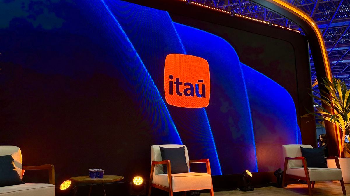 Itaú testa i.ai para eliminar menus e botões no aplicativo