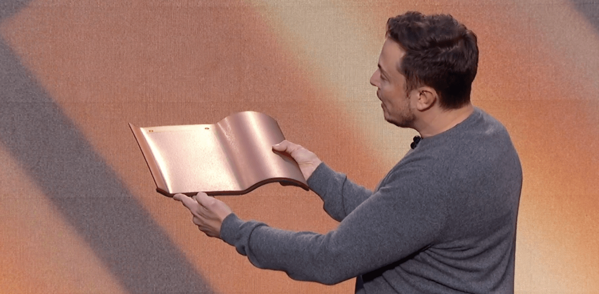 Tesla desliga o telhado solar: a aposta estética não se pagou