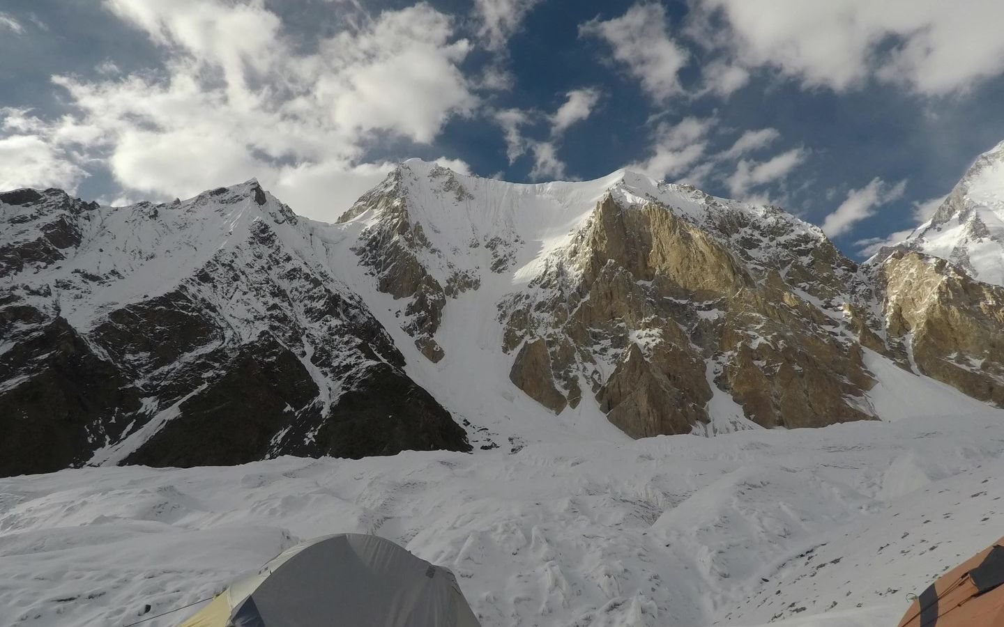 Recuar, recalcular, atacar: a lição polonesa no Gasherbrum VI
