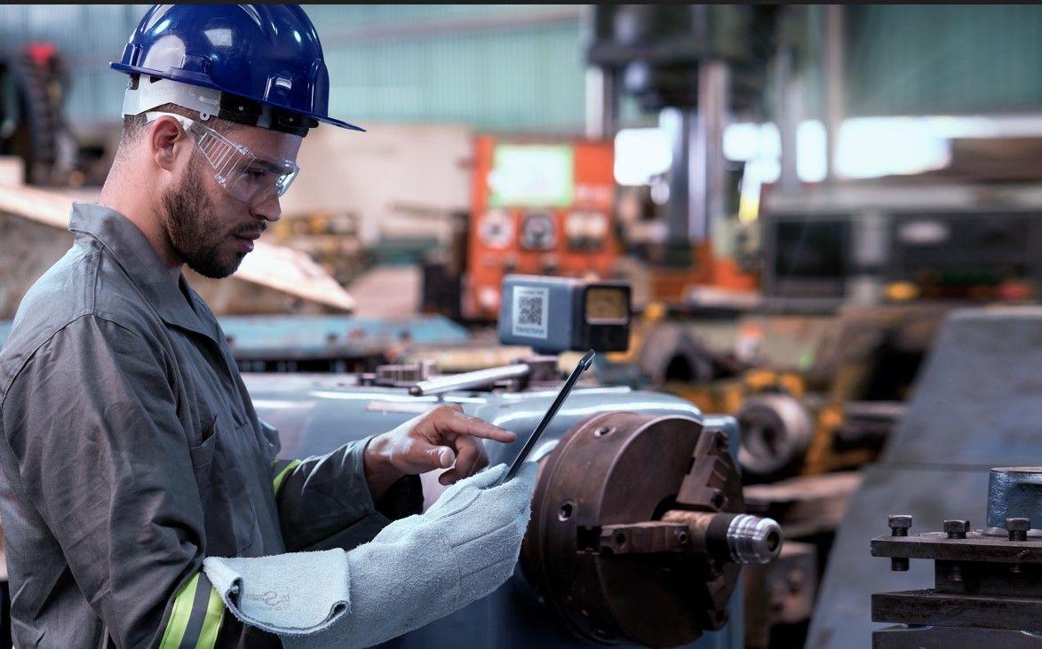 Schneider Electric expande consultoria para escalar digitalização industrial