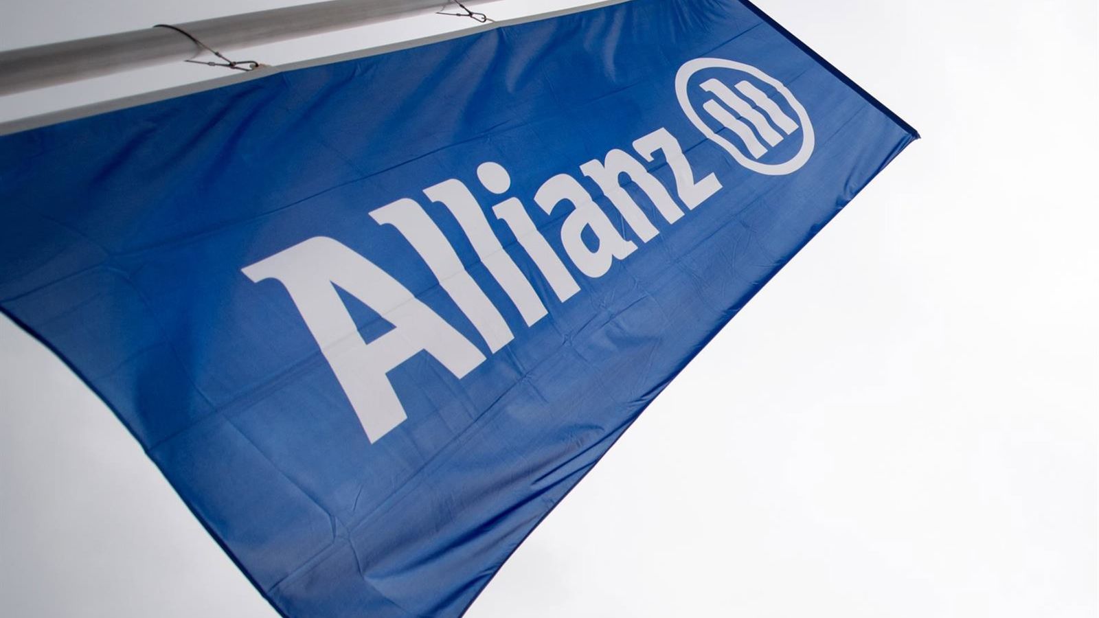 Incêndios causam 36% de sinistros empresariais, aponta Allianz