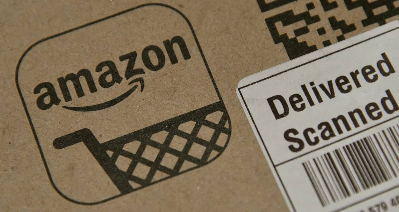 Amazon desafia gigantes da logística ao abrir rede de frete para terceiros