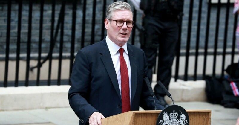 Legado digital de Keir Starmer termina em promessas vazias e frustração institucional