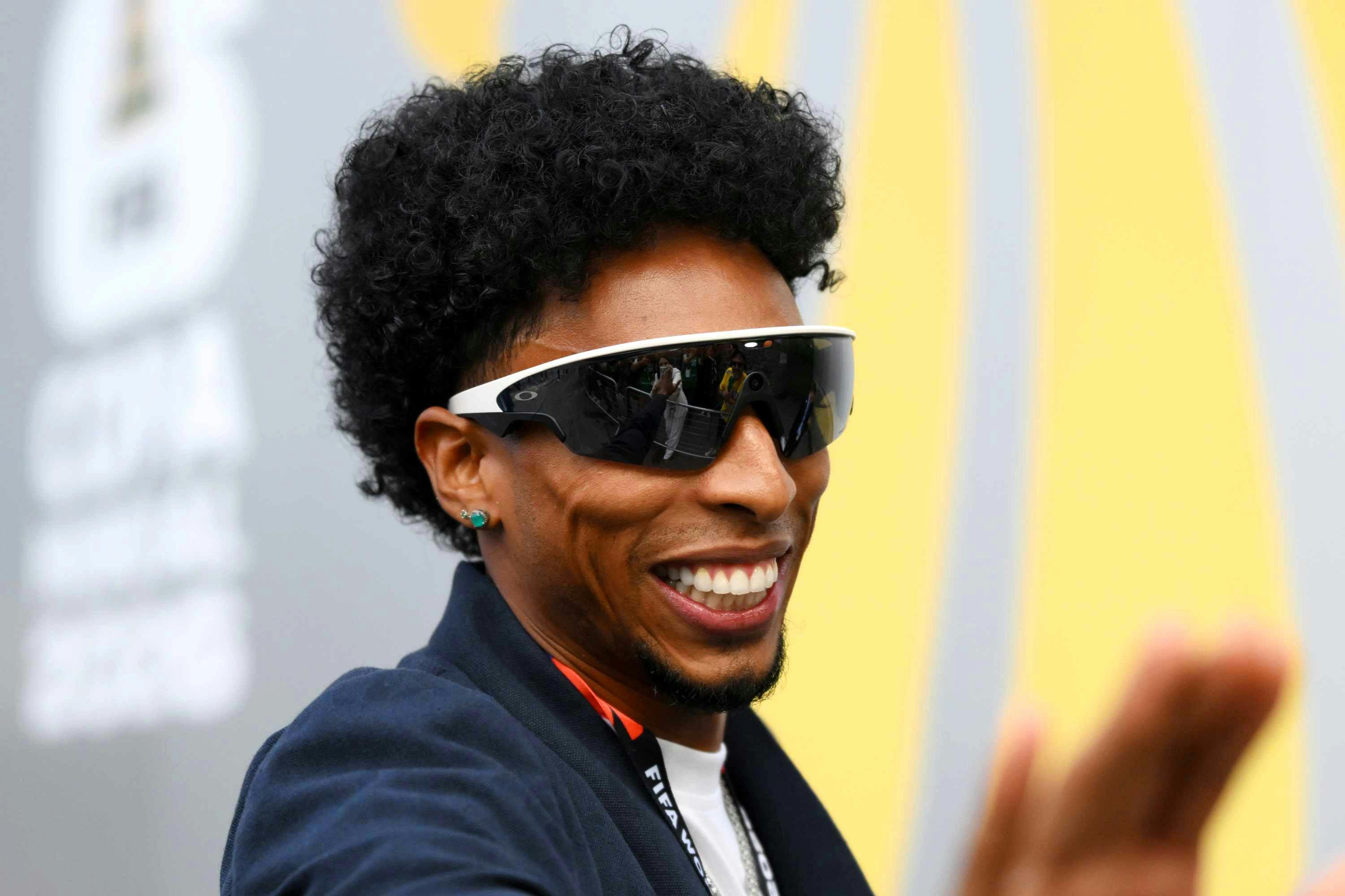 Oakley transforma óculos em arte secreta para a Copa do Mundo 2026