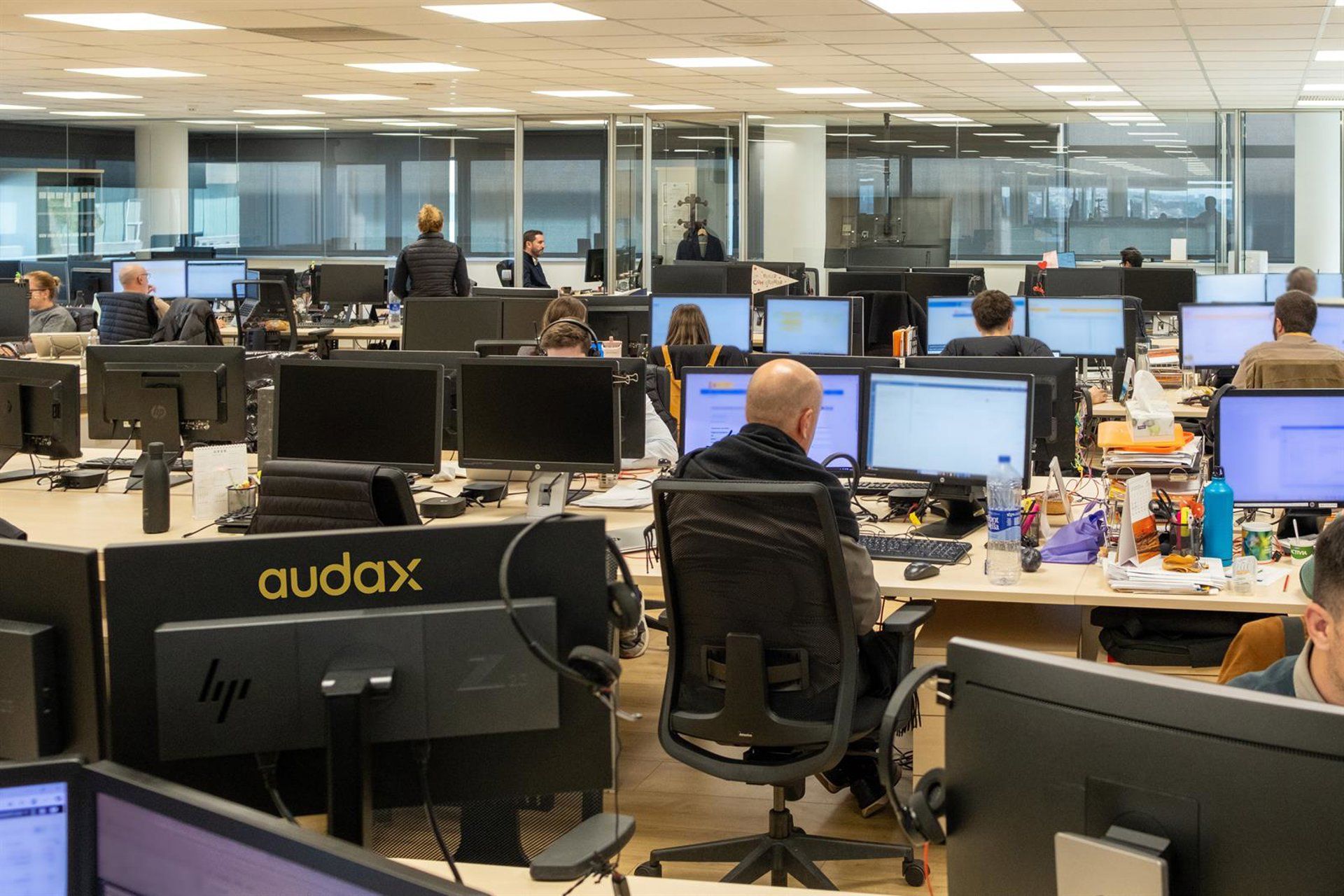Audax sinaliza aumento de oferta pela Elmera — se houver acesso aos dados