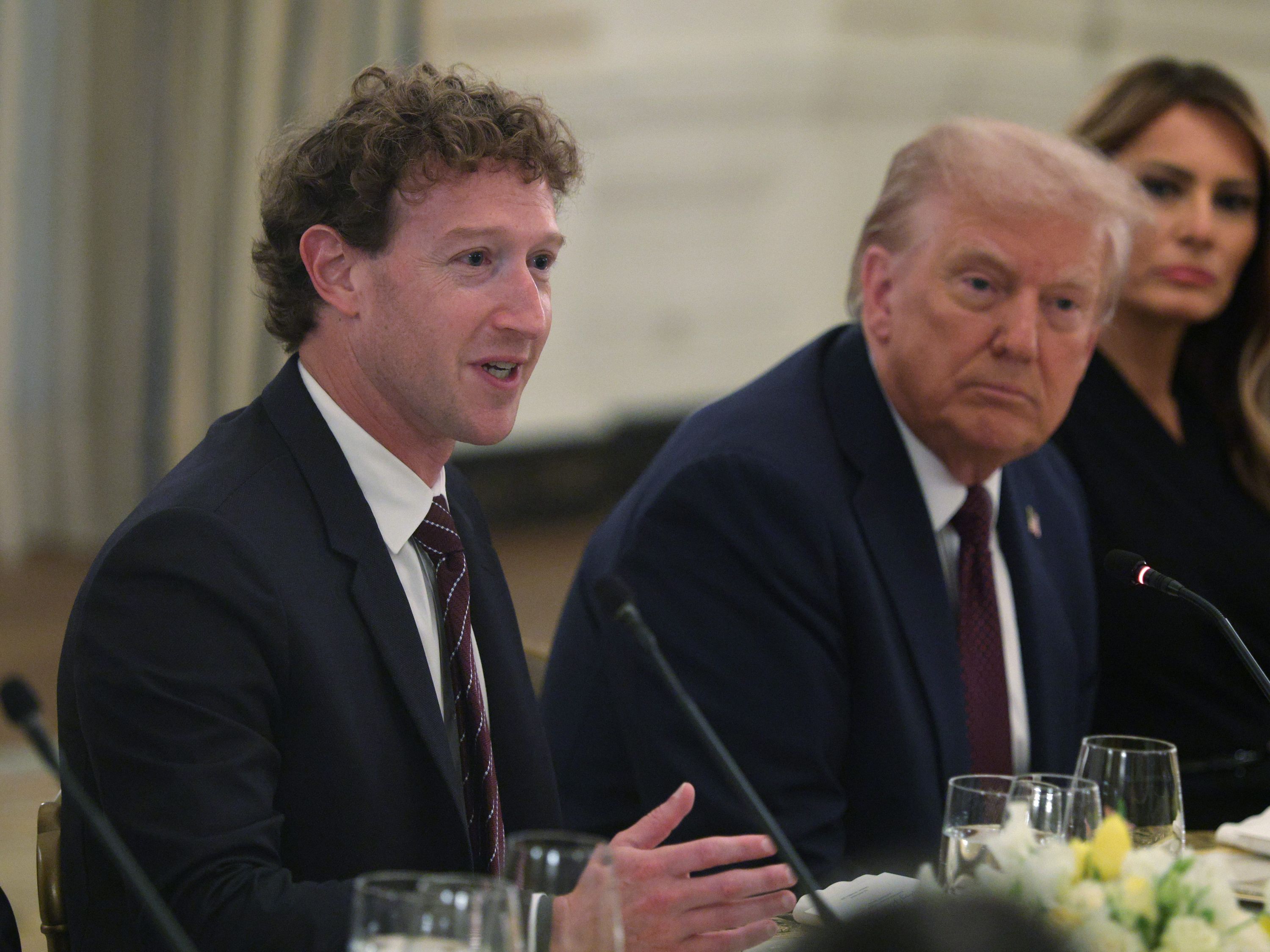 Trump reúne gigantes da IA — e ignora a Apple