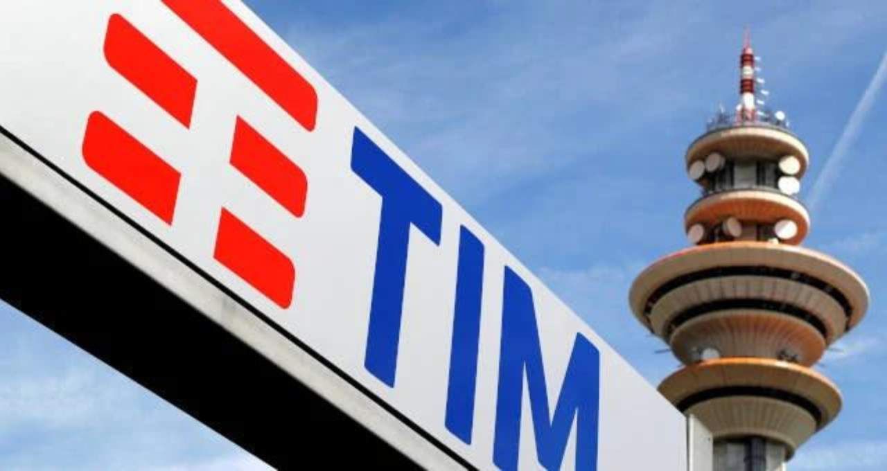 TIM simplifica fibra óptica com incorporação de subsidiária