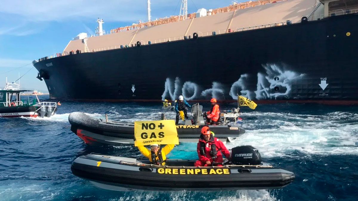 Justiça espanhola absolve 11 ativistas do Greenpeace em caso de protesto climático