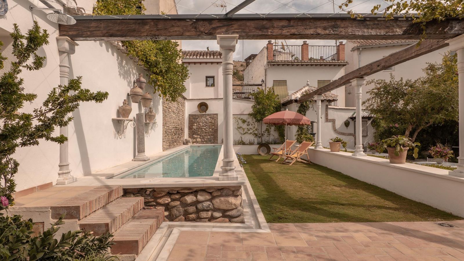 Palácio do S. XIII renasce como hotel 5 estrelas em Granada