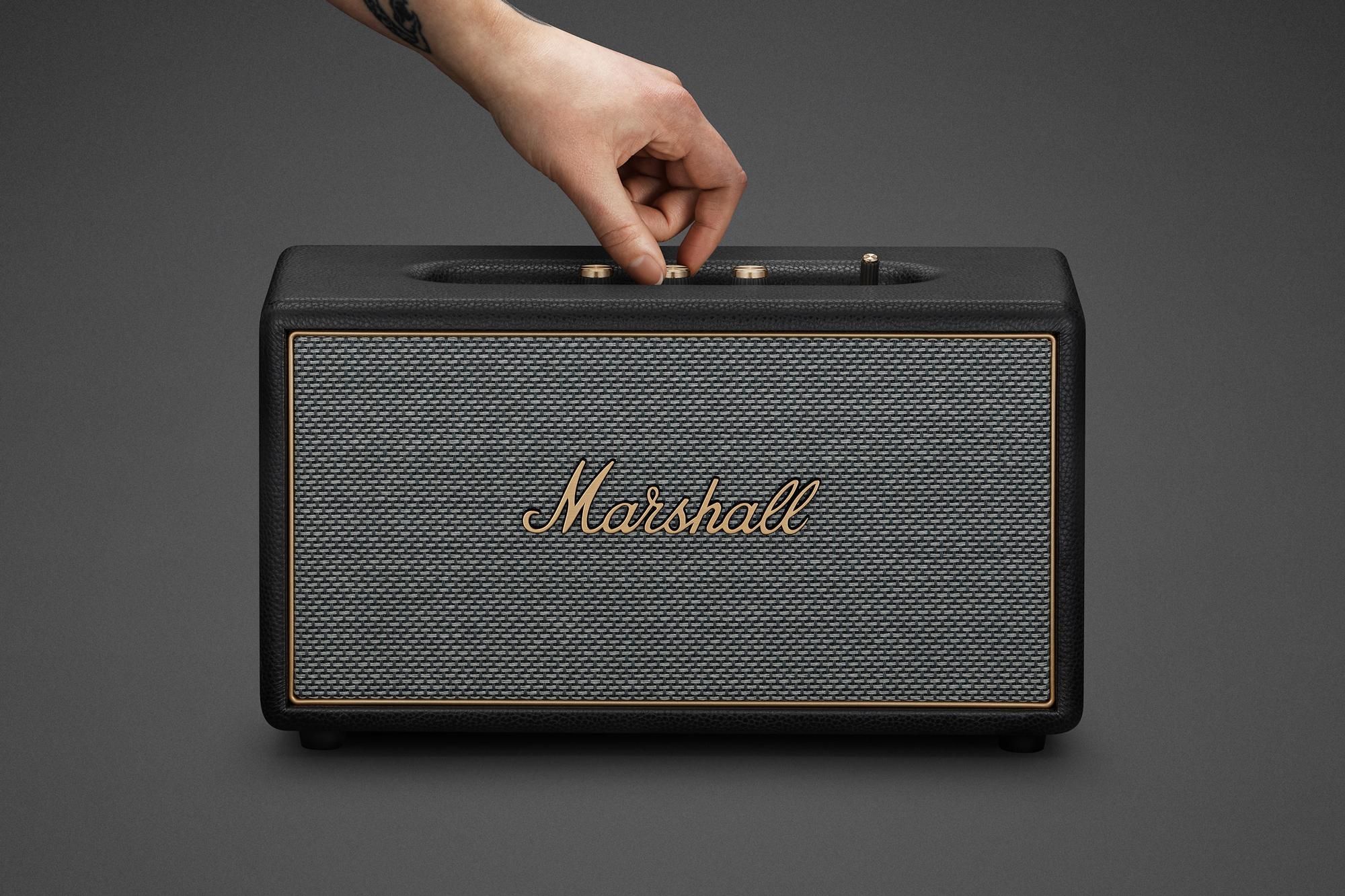 Marshall prioriza reparabilidade e atualiza linha de caixas Bluetooth Acton e Stanmore