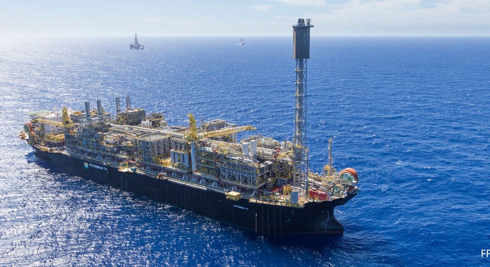 Petrobras quita US$ 1,1 bilhão em bônus com rendimento de quase 6%