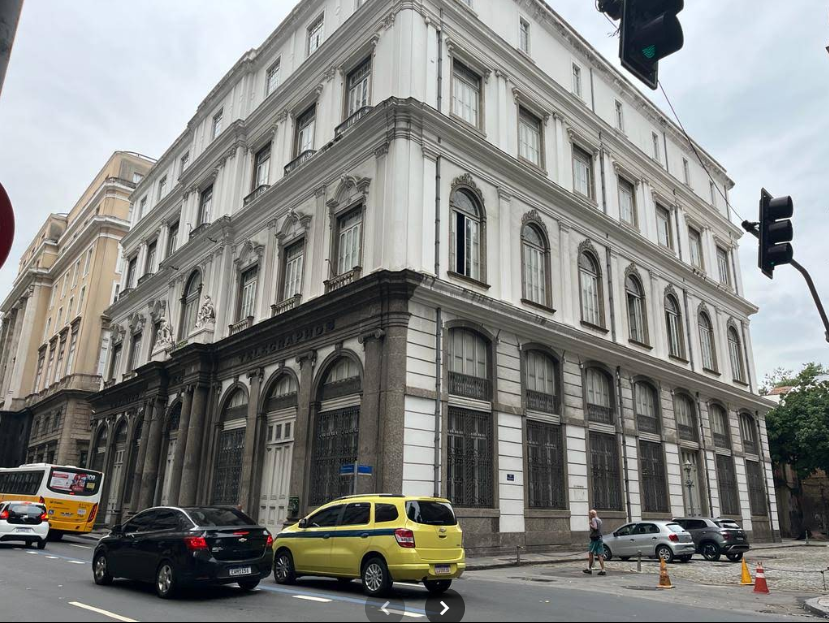 O Império à venda: Correios leiloa joia histórica no Rio