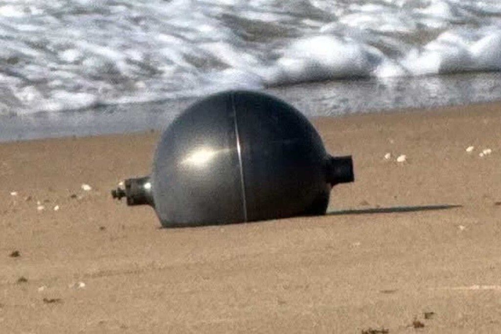Seis esferas metálicas surgem na Austrália — e especialistas apontam origem espacial