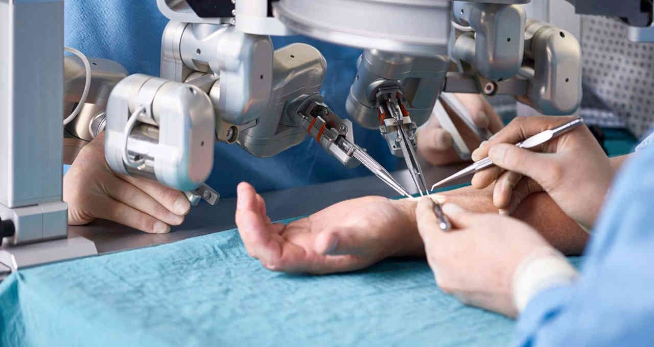 A aposta na infraestrutura da saúde: o ETF que mira a MedTech