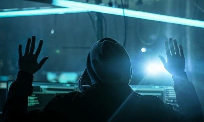 Polícia holandesa prende 'guru de segurança' ligado a grupo hacker
