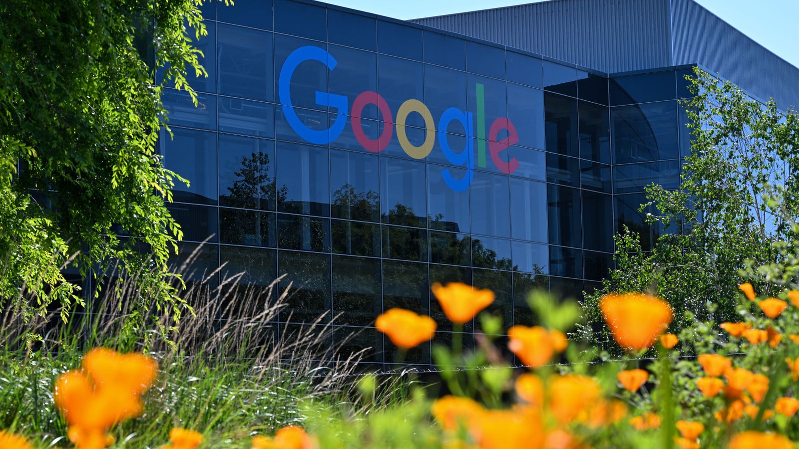 Grandes bancas de advocacia nutrem talentos para gigante da tecnologia