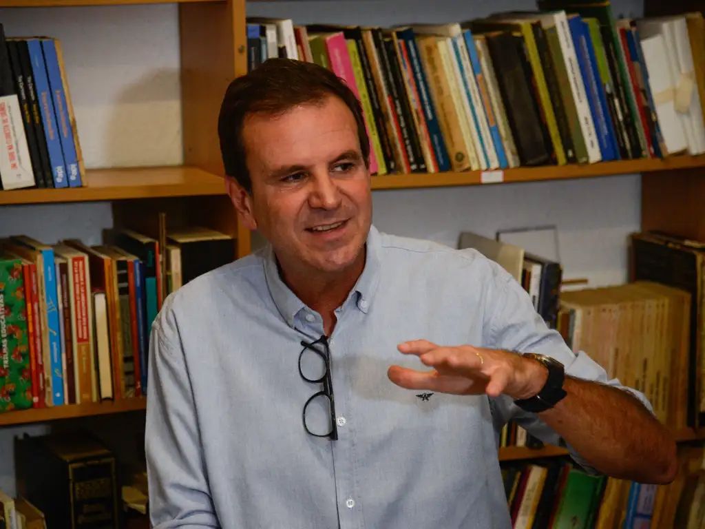 Paes recorre ao STF para forçar 2º turno no RJ após anulação de votos