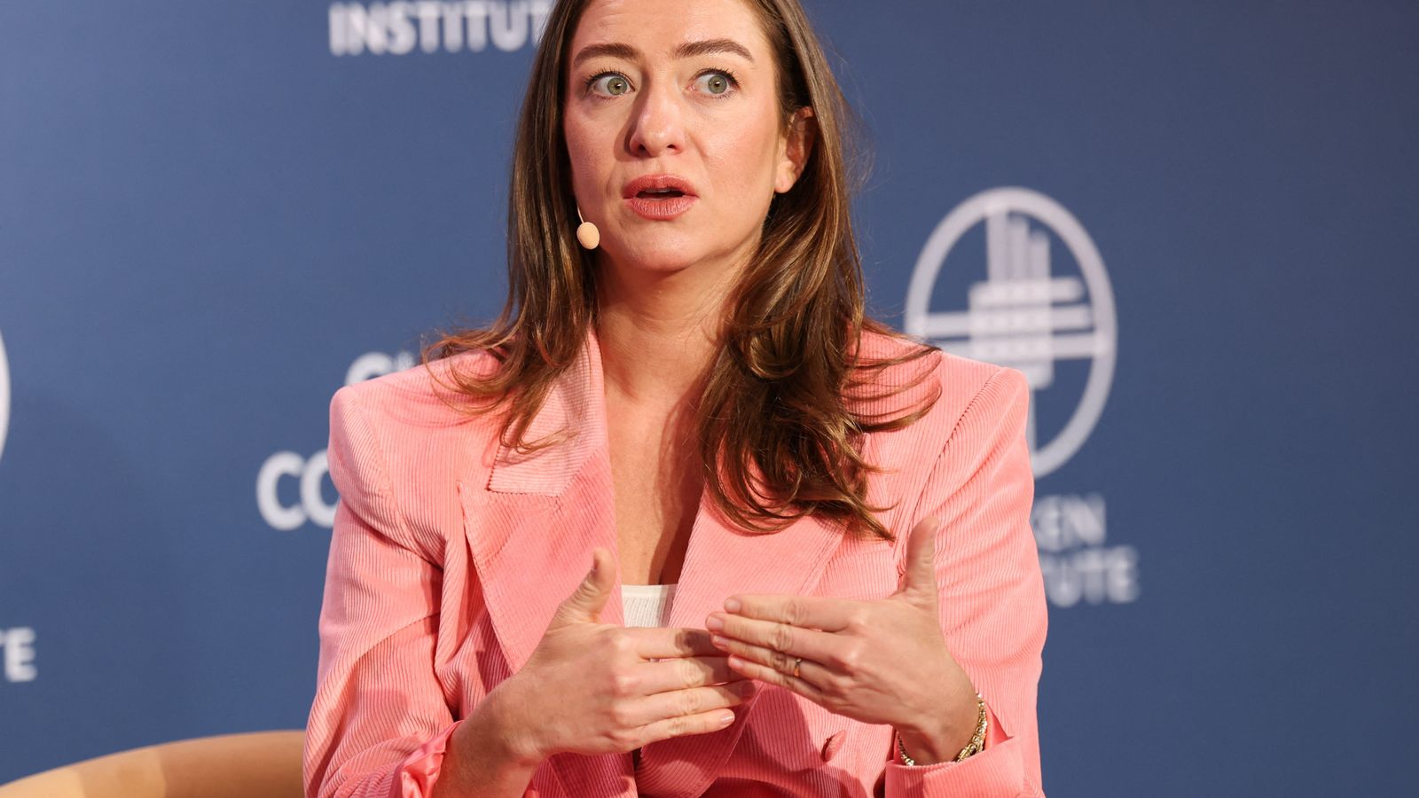 Bumble aposta em encontros pagos para reverter queda de receita