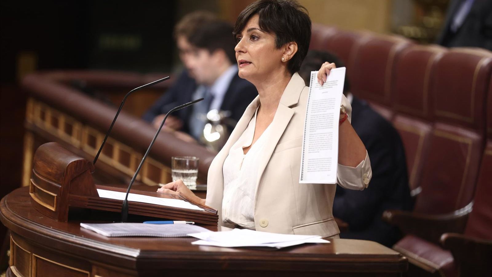 Ministra espanhola rebate dados de aluguel e cita 380 mil imóveis a mais