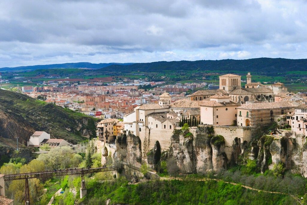 Casas baratas em Cuenca: o verdadeiro custo da reforma rural