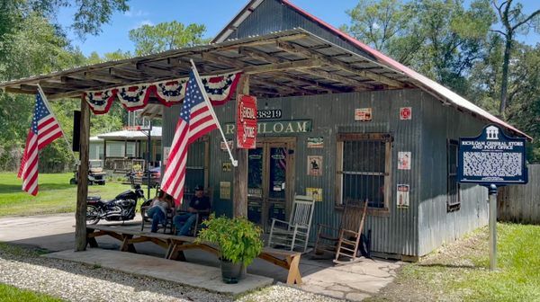 Richloam General Store — um relicário vivo no coração da Flórida rural