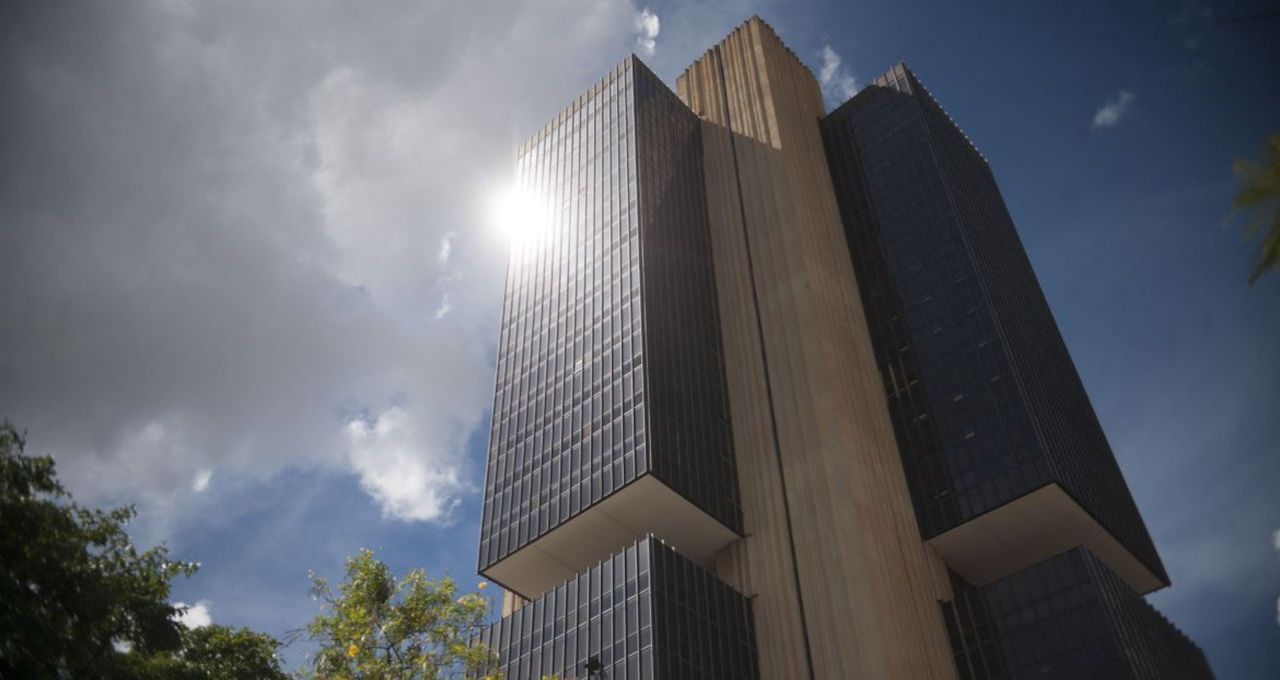 Banco Central impõe política de sucessão obrigatória para fintechs e corretoras