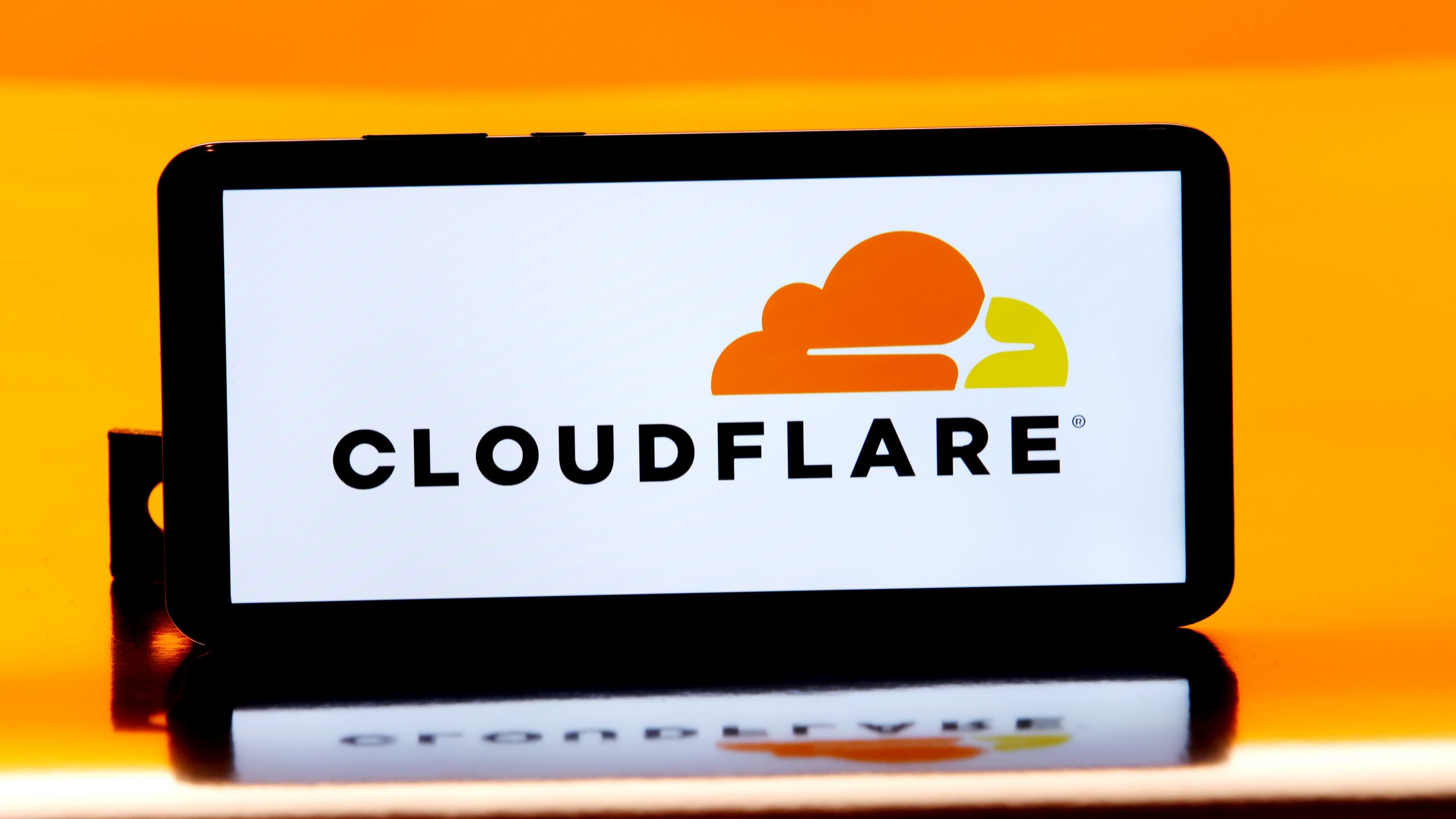 O código agora é 'vibe': Cloudflare abre sua plataforma de IA para não-programadores
