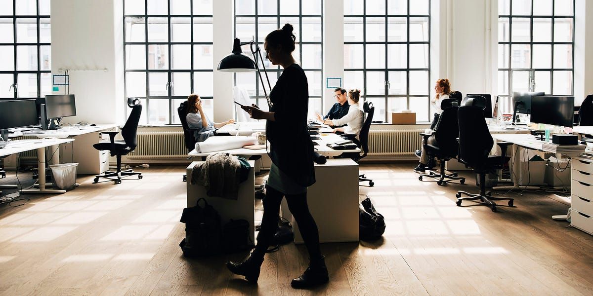 O fim do chefe-mentor: por que sua carreira virou problema seu