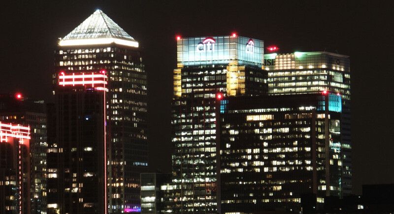 Regulador britânico exige reporte de falhas de IA no setor financeiro