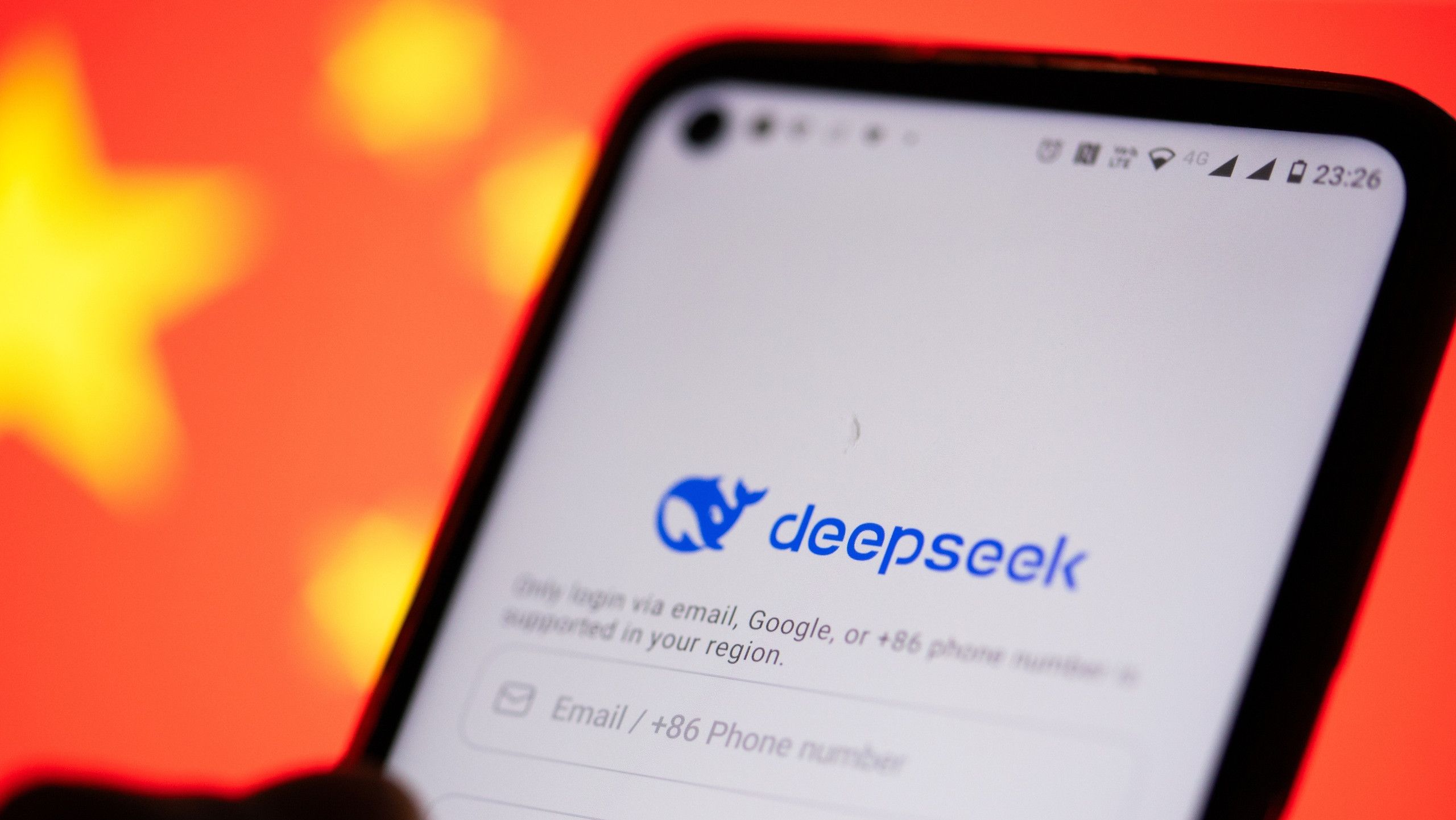 DeepSeek na cola da Anthropic: a IA chinesa que vê e age