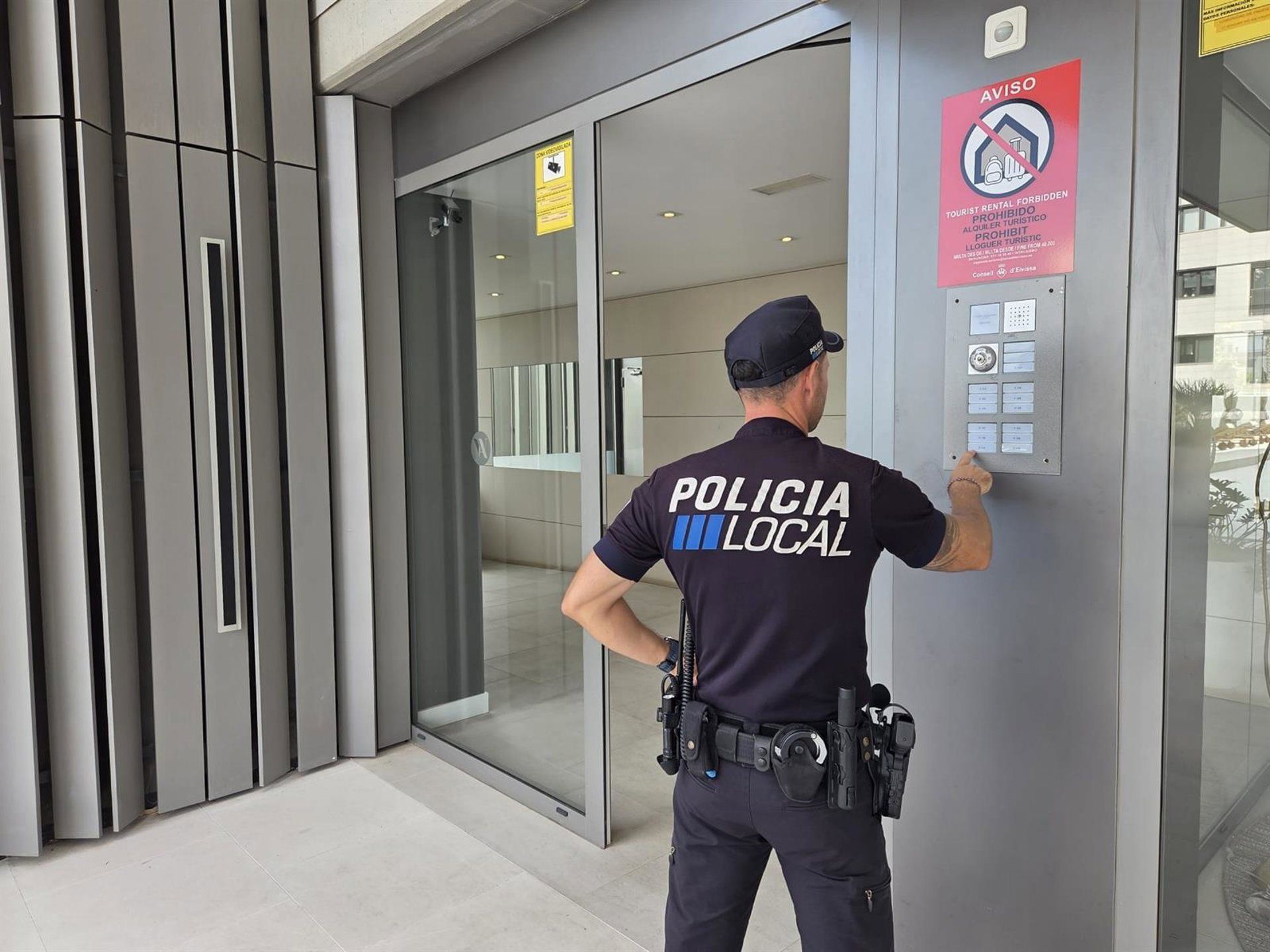Eivissa: Táxi pirata cobrava €20 por trajeto e é inativado