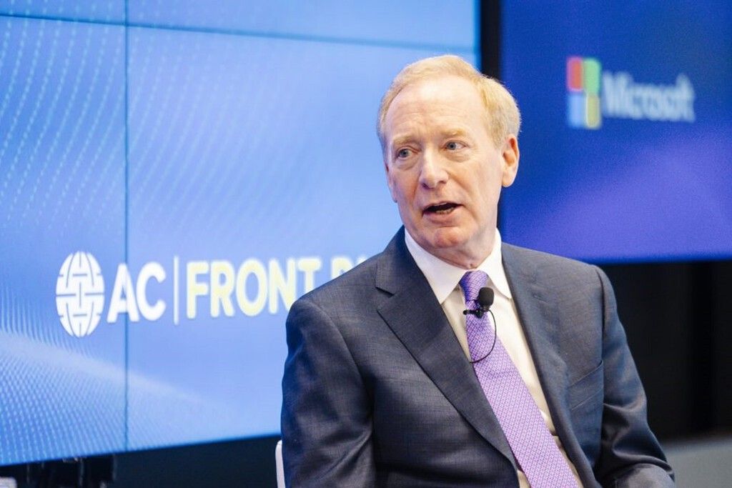 Brad Smith (Microsoft) quer freio de emergência para IA