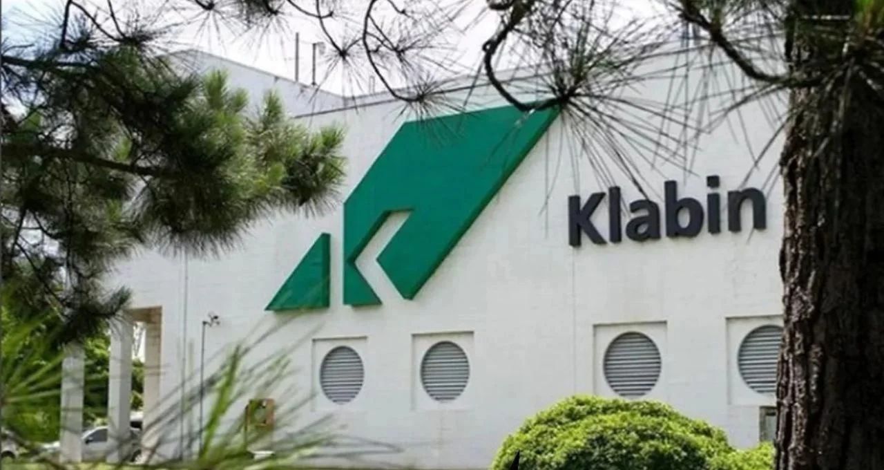Safra eleva Klabin para compra — mercado de papel e celulose busca fôlego