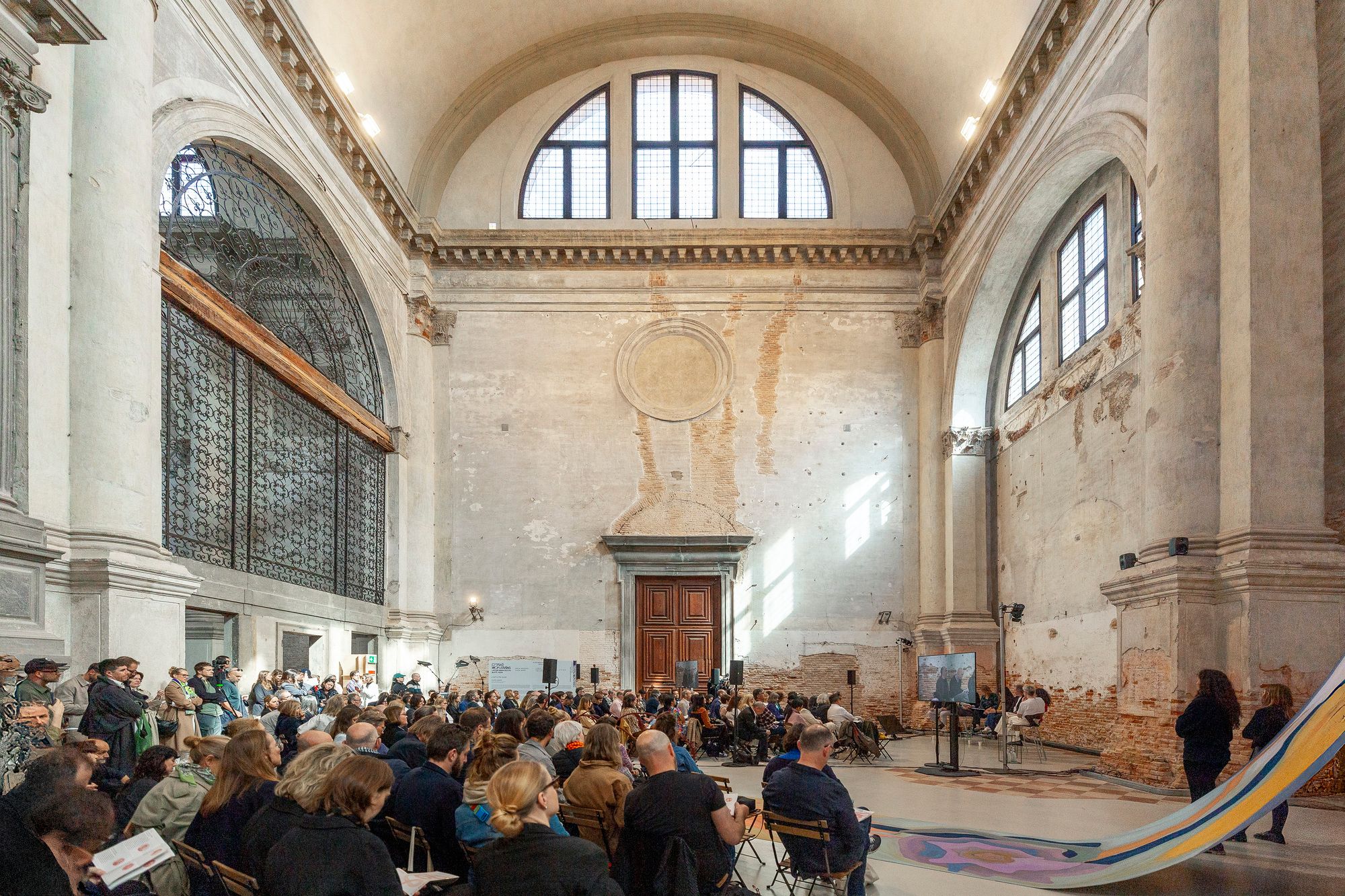 Prêmios de arquitetura enfrentam questionamento sobre sua relevância no UIA World Congress 2026