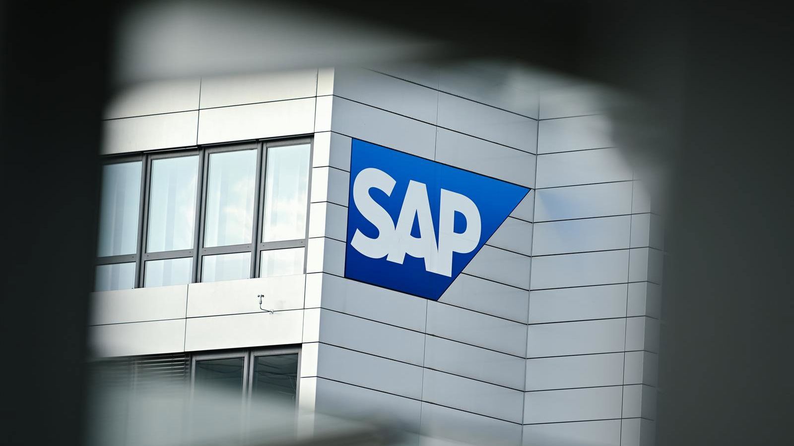 SAP Impulsa Empleo: como a gigante de software ataca o déficit de talentos digitais na Espanha