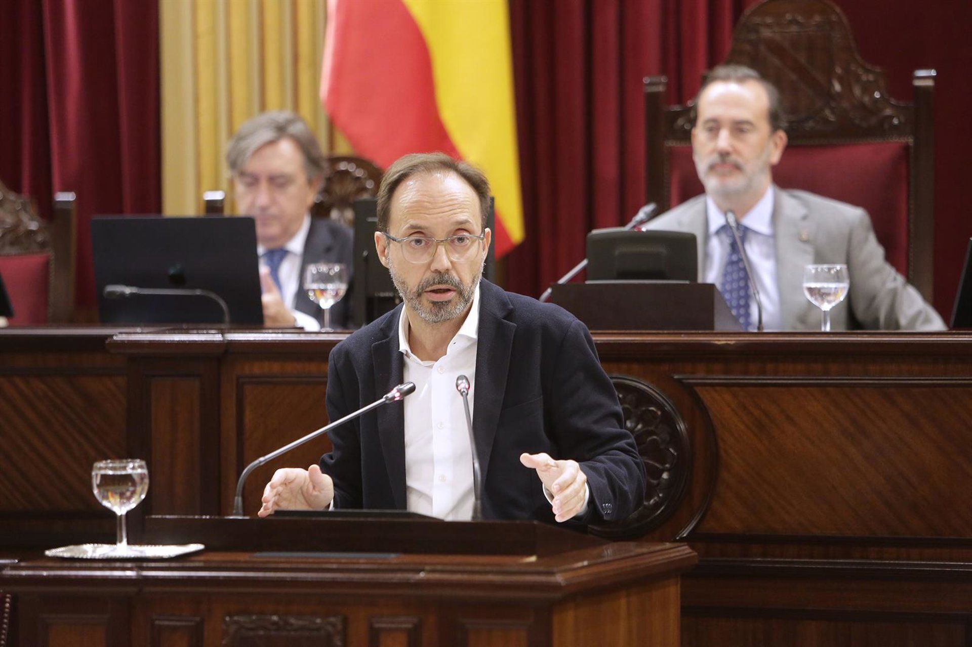 Baleares: entre a segunda casa de europeus e a primeira de seus ilhéus