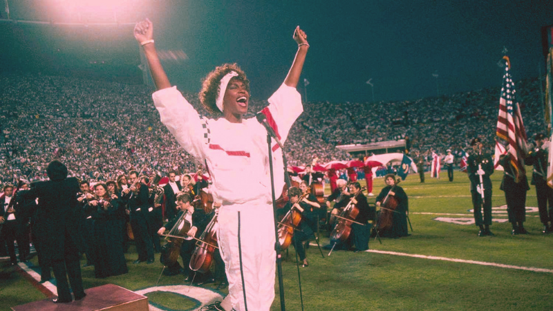 Whitney Houston: A Voz que Redefiniu o Hino Americano