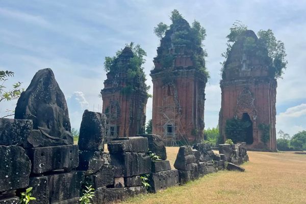 Duong Long: o enigma de tijolo e pedra no coração do Vietnã