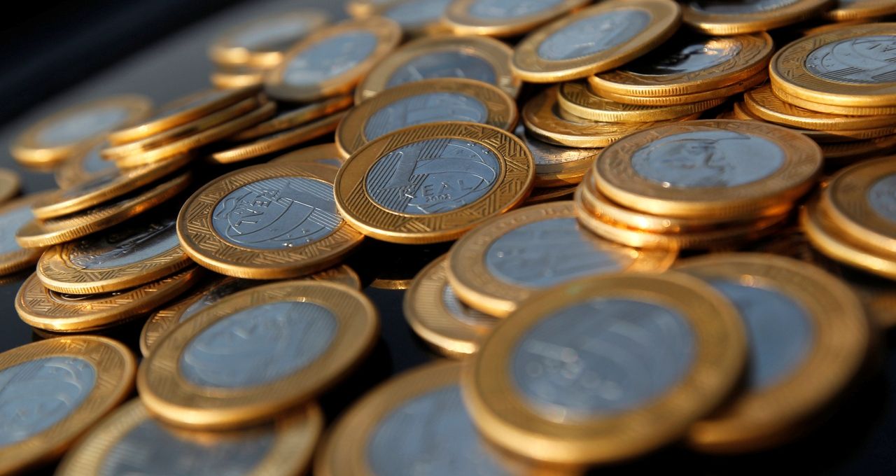 Taxas do Tesouro Direto recuam — alívio externo e Focus ditam ritmo nesta segunda-feira
