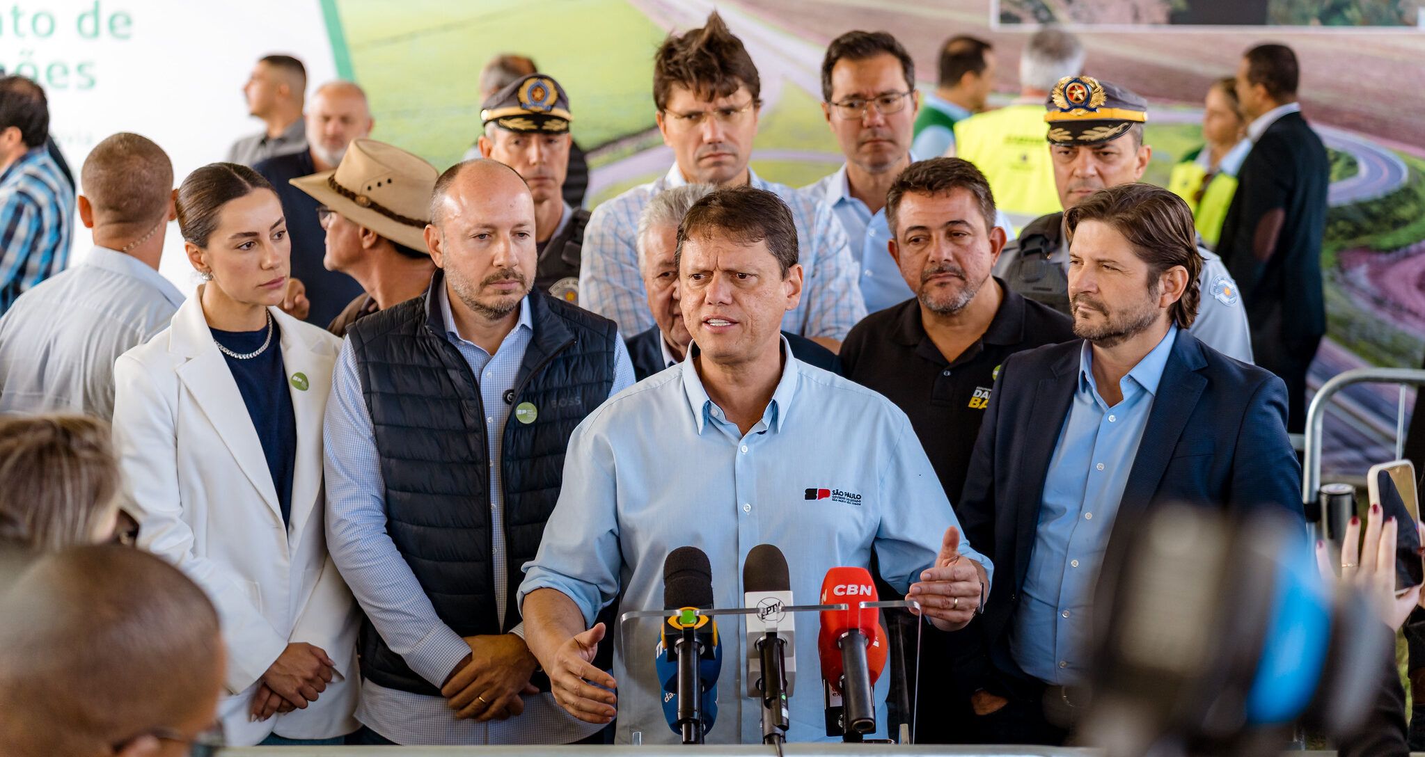 A fortaleza de Tarcísio em SP: Haddad vê a distância aumentar