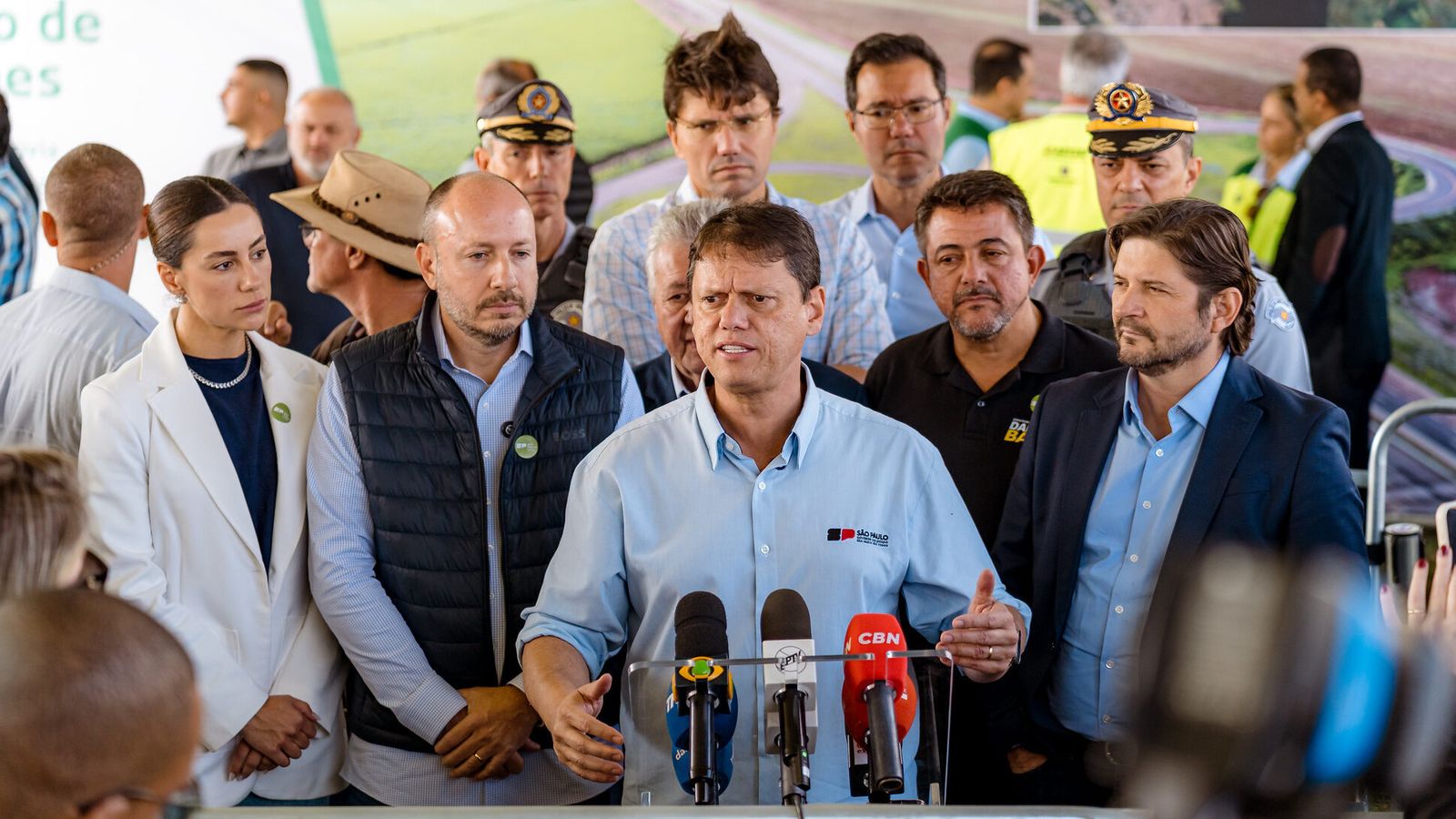 A fortaleza de Tarcísio em SP: Haddad vê a distância aumentar
