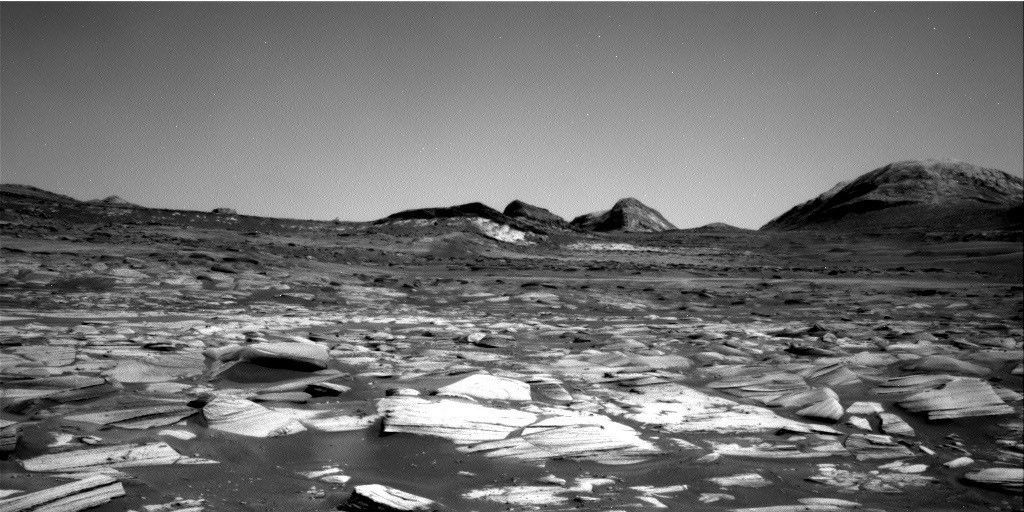 Curiosity explora 'Valle Grande' e revela texturas rochosas em Marte