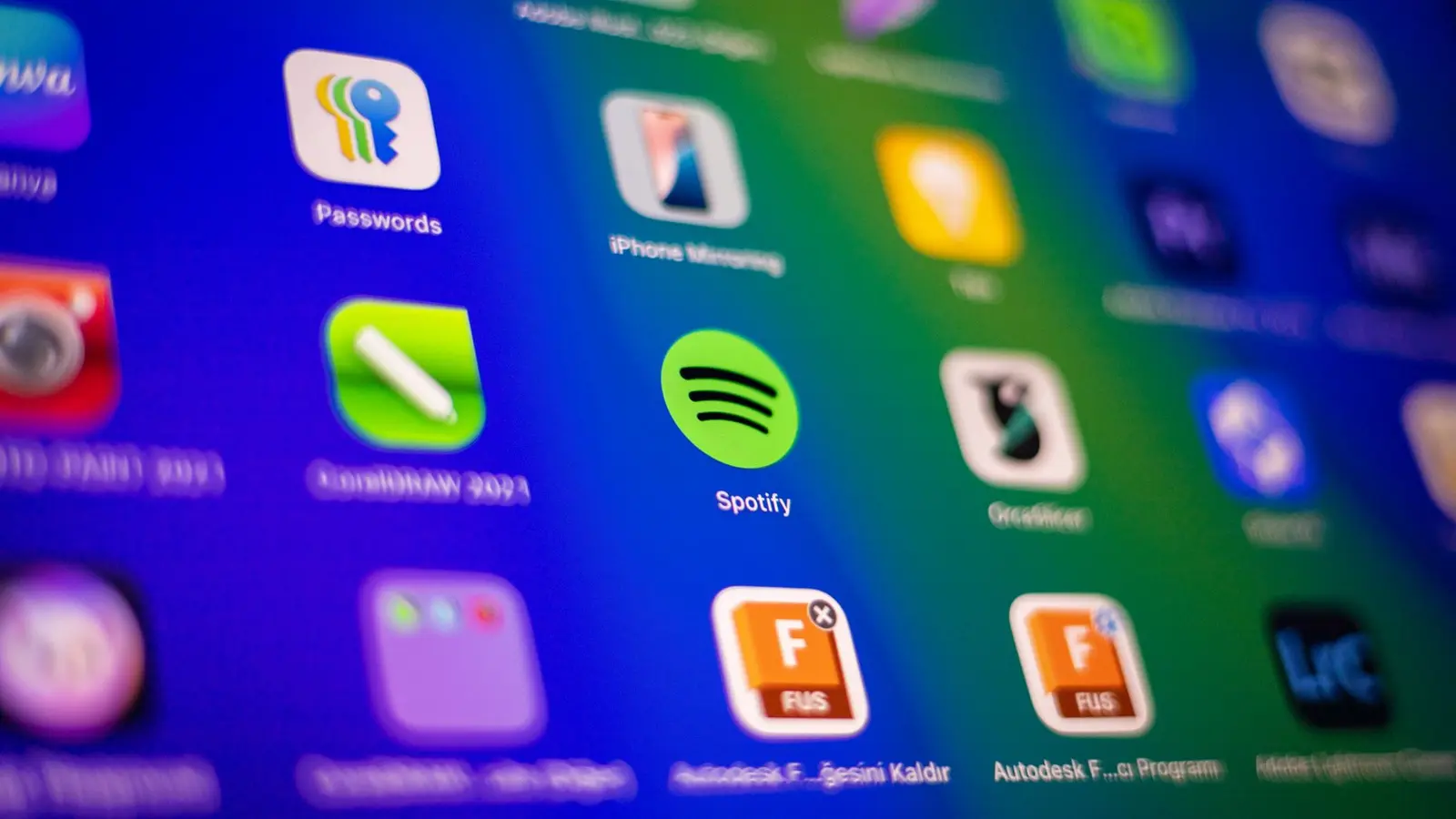 Spotify endurece combate a streams artificiais gerados por IA