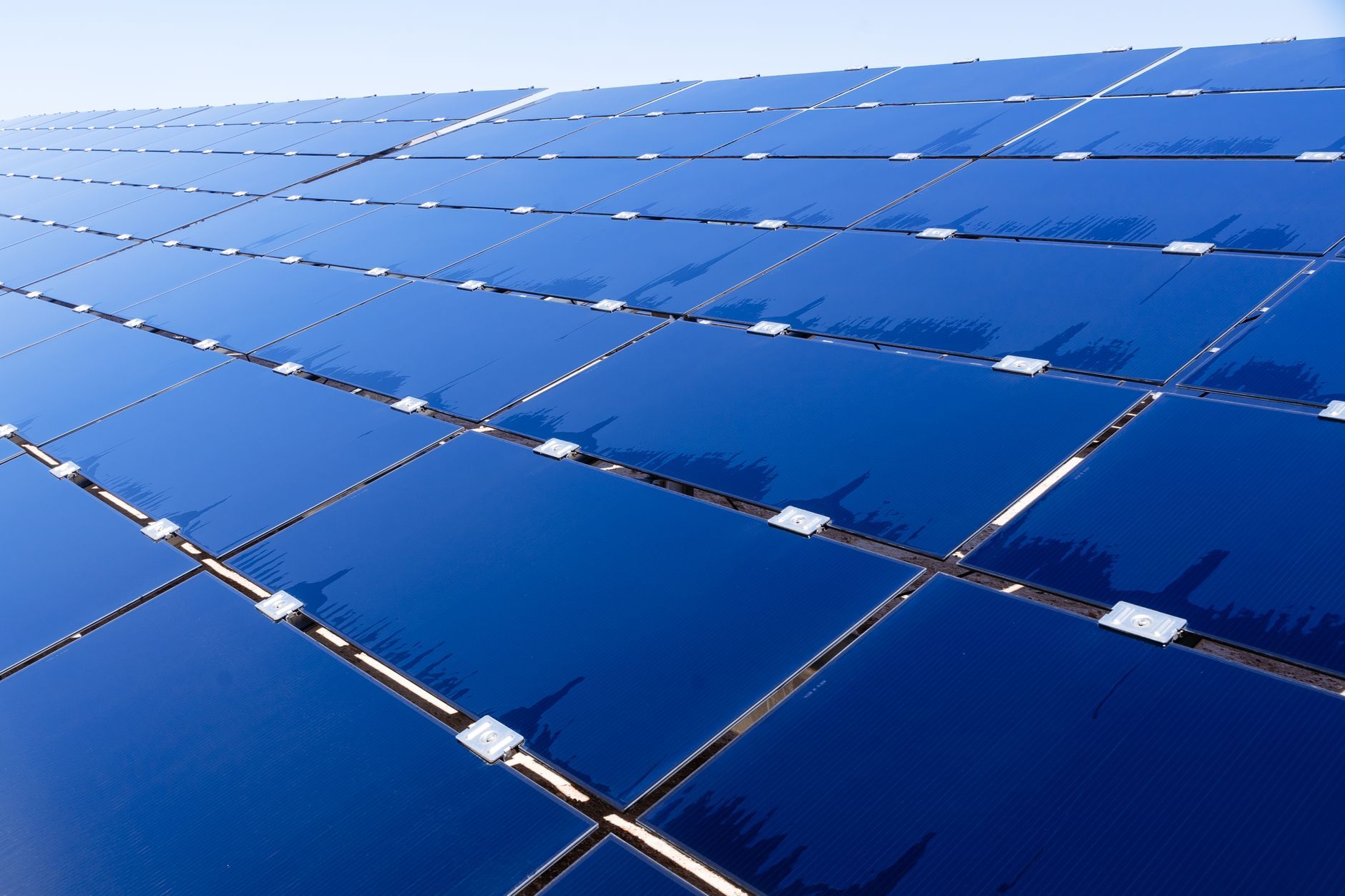 DOE redireciona US$ 1 bilhão de energia solar em Porto Rico para concessionária falida