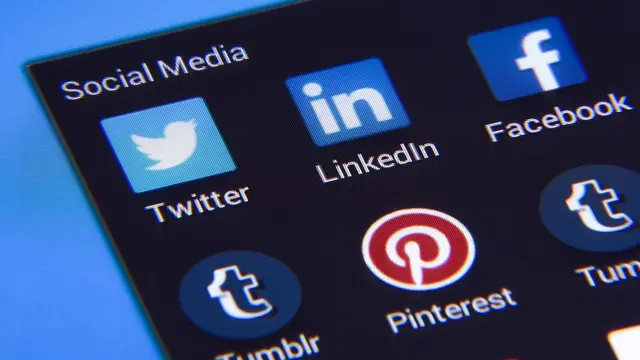 O mito do algoritmo: LinkedIn prioriza engajamento sobre timing