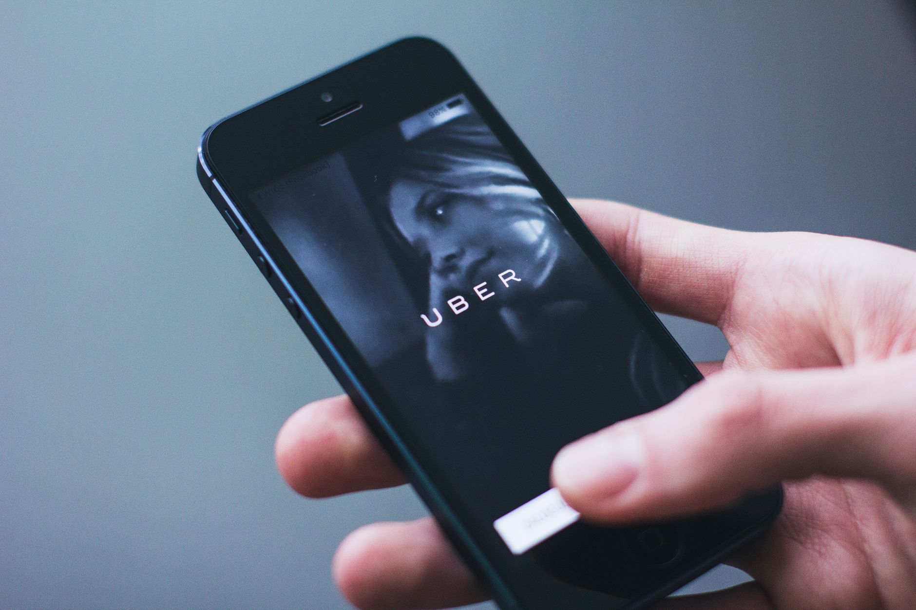 Uber usa dados de geolocalização para impulsionar marketing de cinema