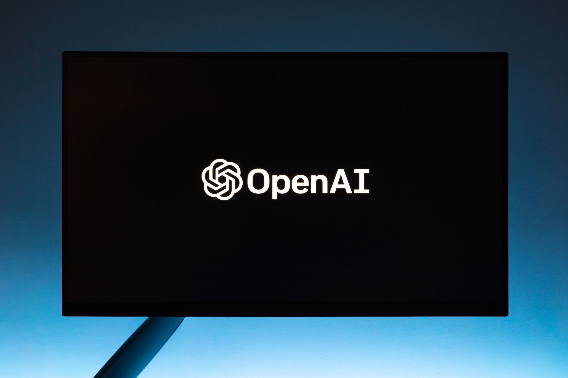 O compasso de espera da OpenAI: sem reuniões pré-IPO e cronograma indefinido após registro na SEC